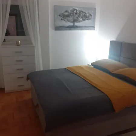 Pontis Okrug Gornji Appartamento Traù