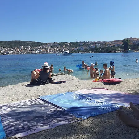 Pontis Okrug Gornji Appartamento Traù